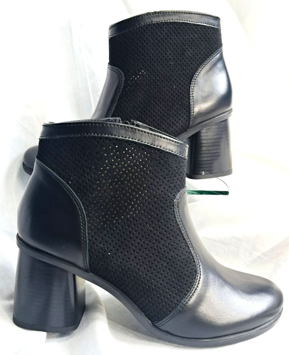 New Girotti Block Heel Booties 29433 Black Suede Leather Size 41 US 10 - Picture 3 of 11